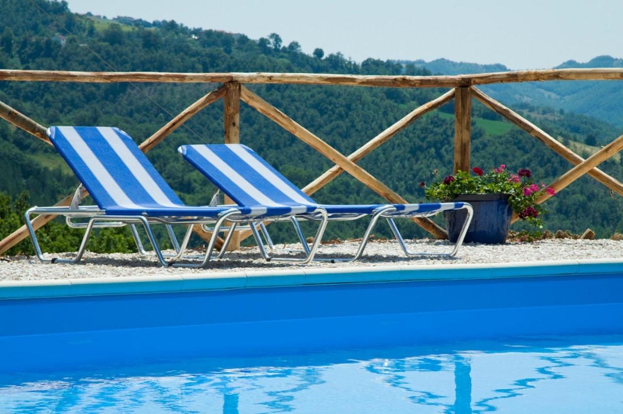 Country House Villa La Farfalla Pietralunga  Kültér fotó