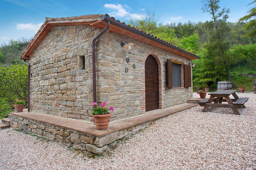 Country House Villa La Farfalla Pietralunga  Kültér fotó