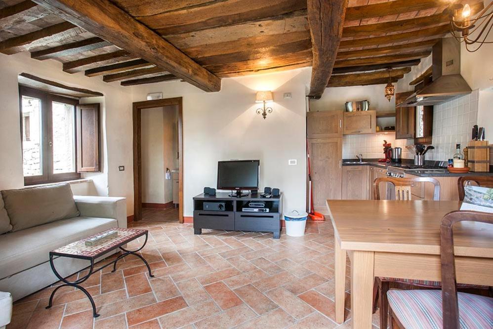 Country House Villa La Farfalla Pietralunga  Kültér fotó